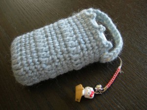 手編み携帯ケース